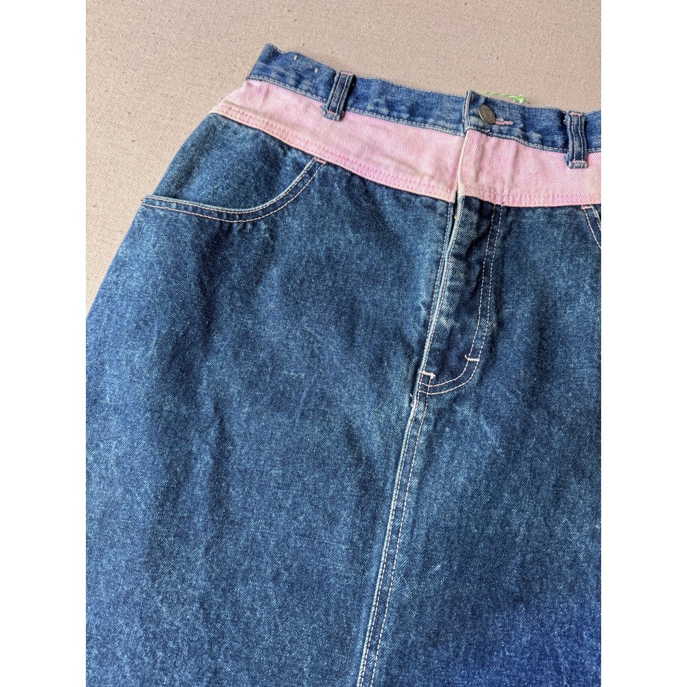 80s True Blue Denim Skirt Pink Waist High Rise Knee Length 27" Waist Vintage